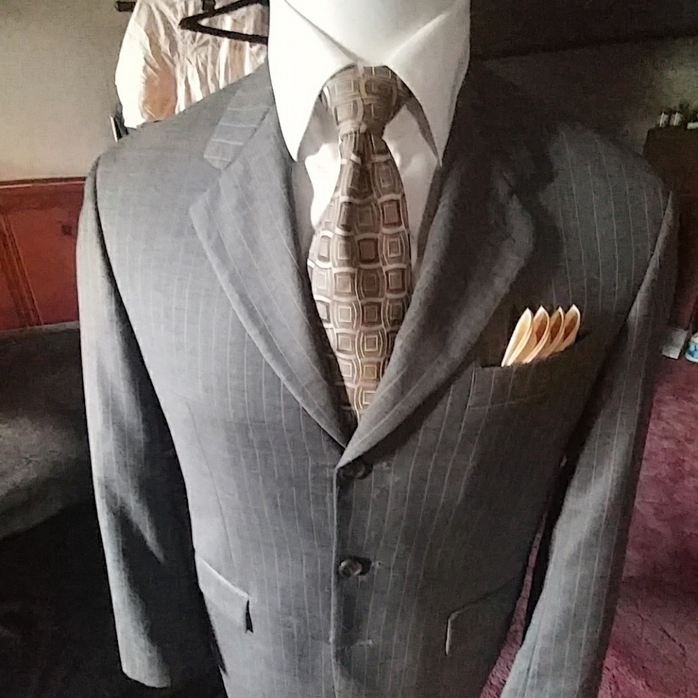 Mens Suit
